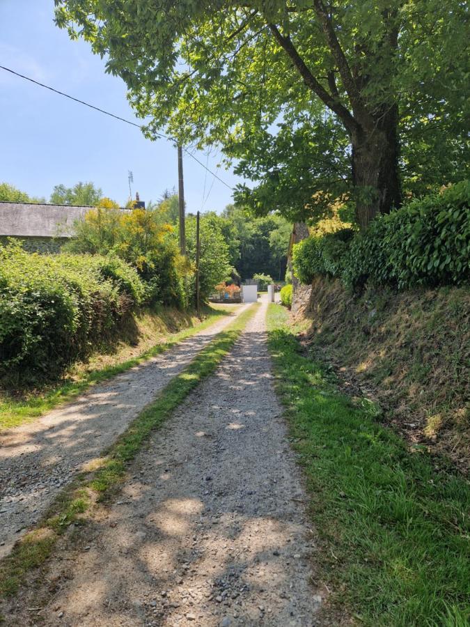 Gite Rustique En Centre Bretagne Laniscat エクステリア 写真
